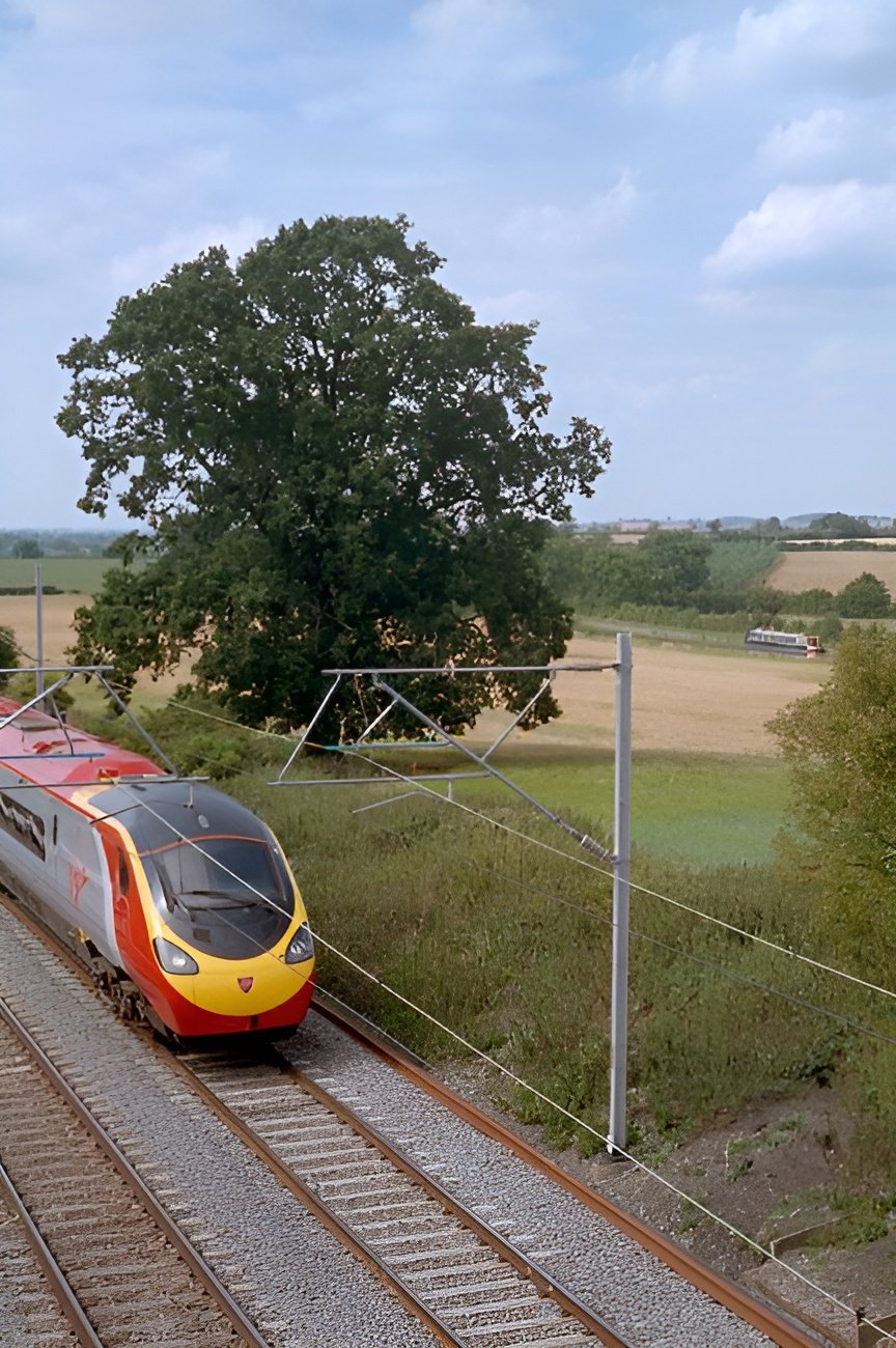 5 STAR LOOS - Photo 2