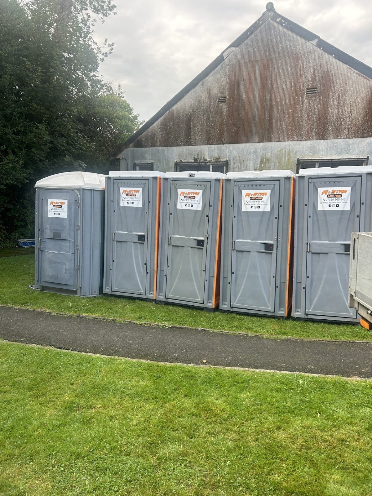 A-Star Loo Hire - Photo 5