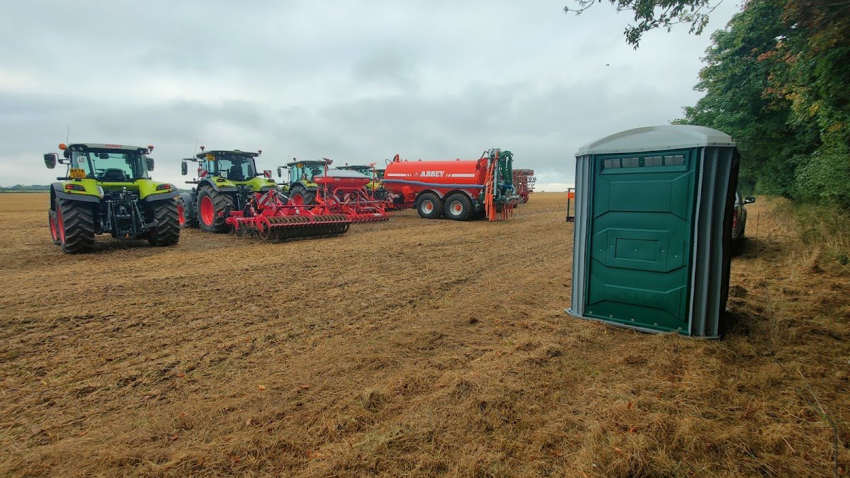 Ab-Fab Loos - Photo 5