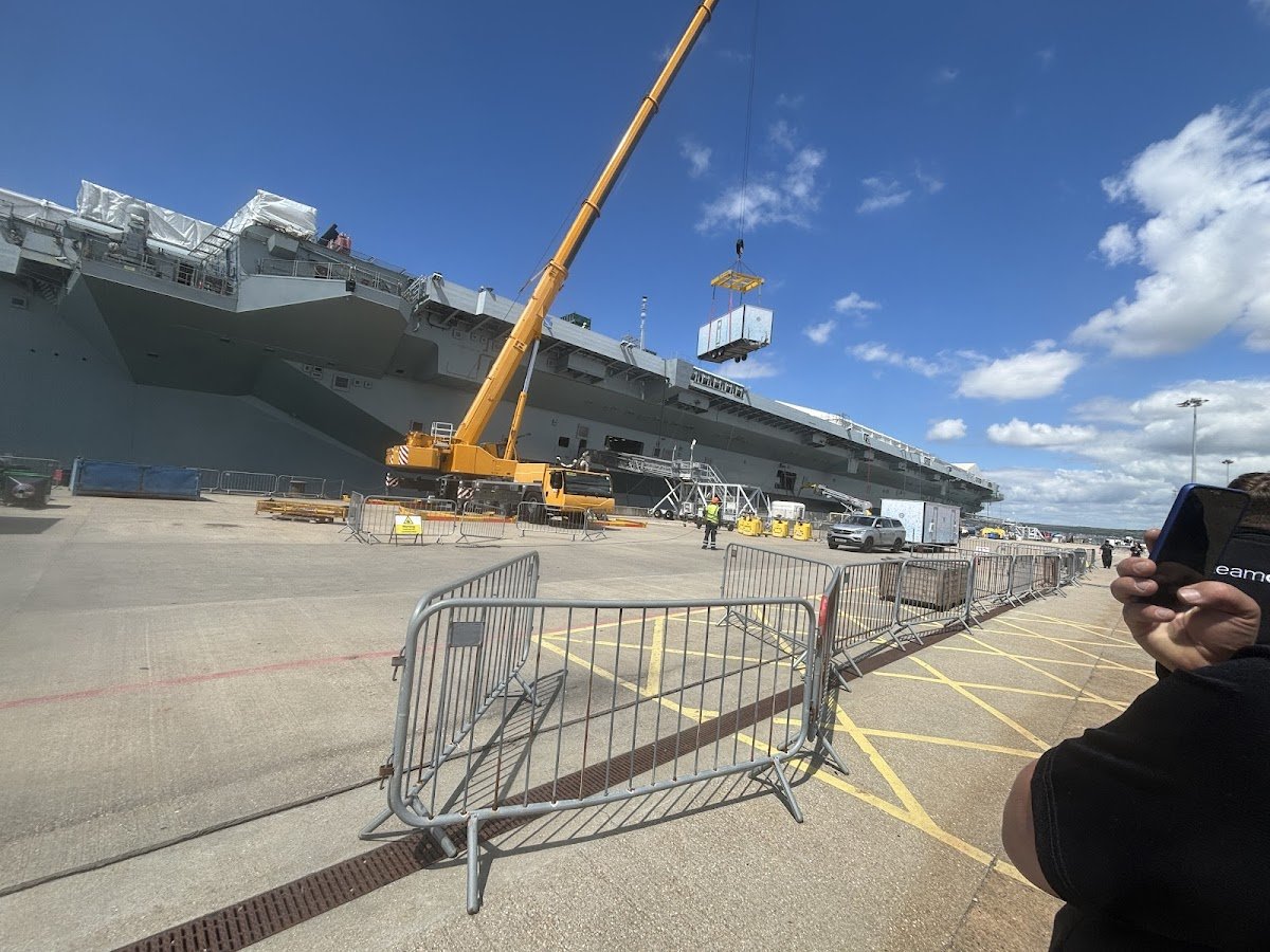 Asles Toilet & Shower Hire - Photo 3