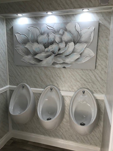 Billericay Luxury Loos - Photo 3