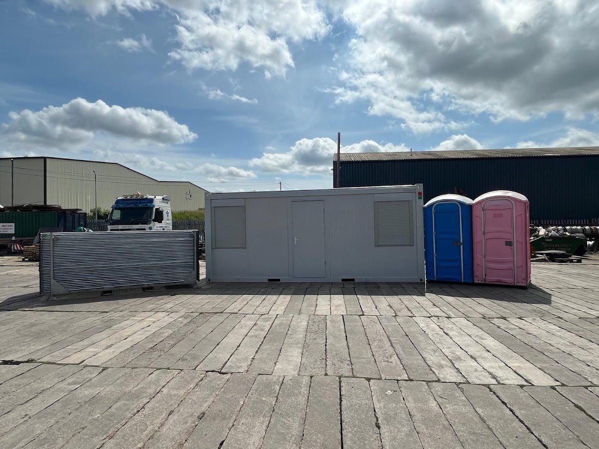 Callyr Hire Solutions - Photo 2