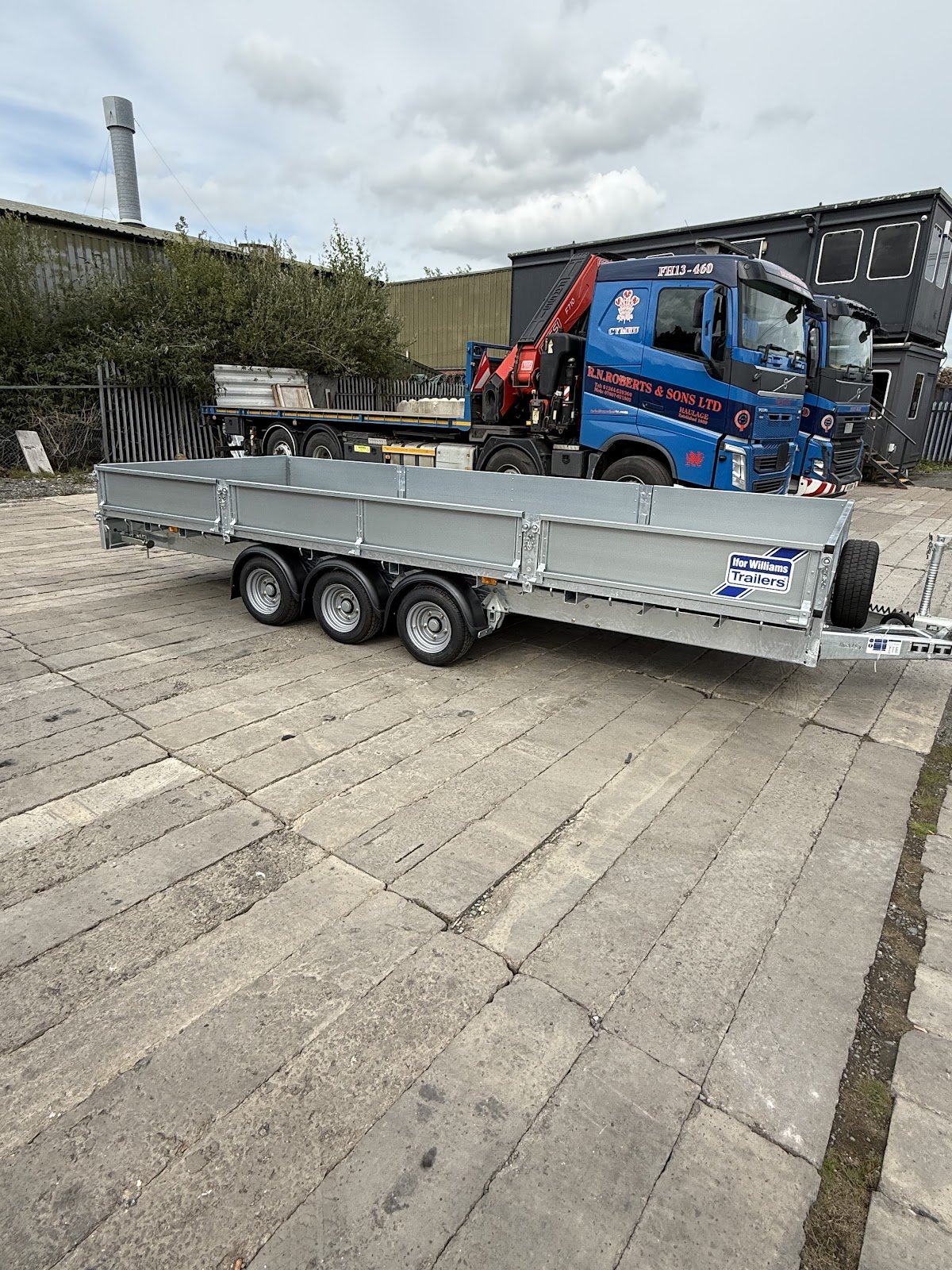 Callyr Hire Solutions - Photo 3