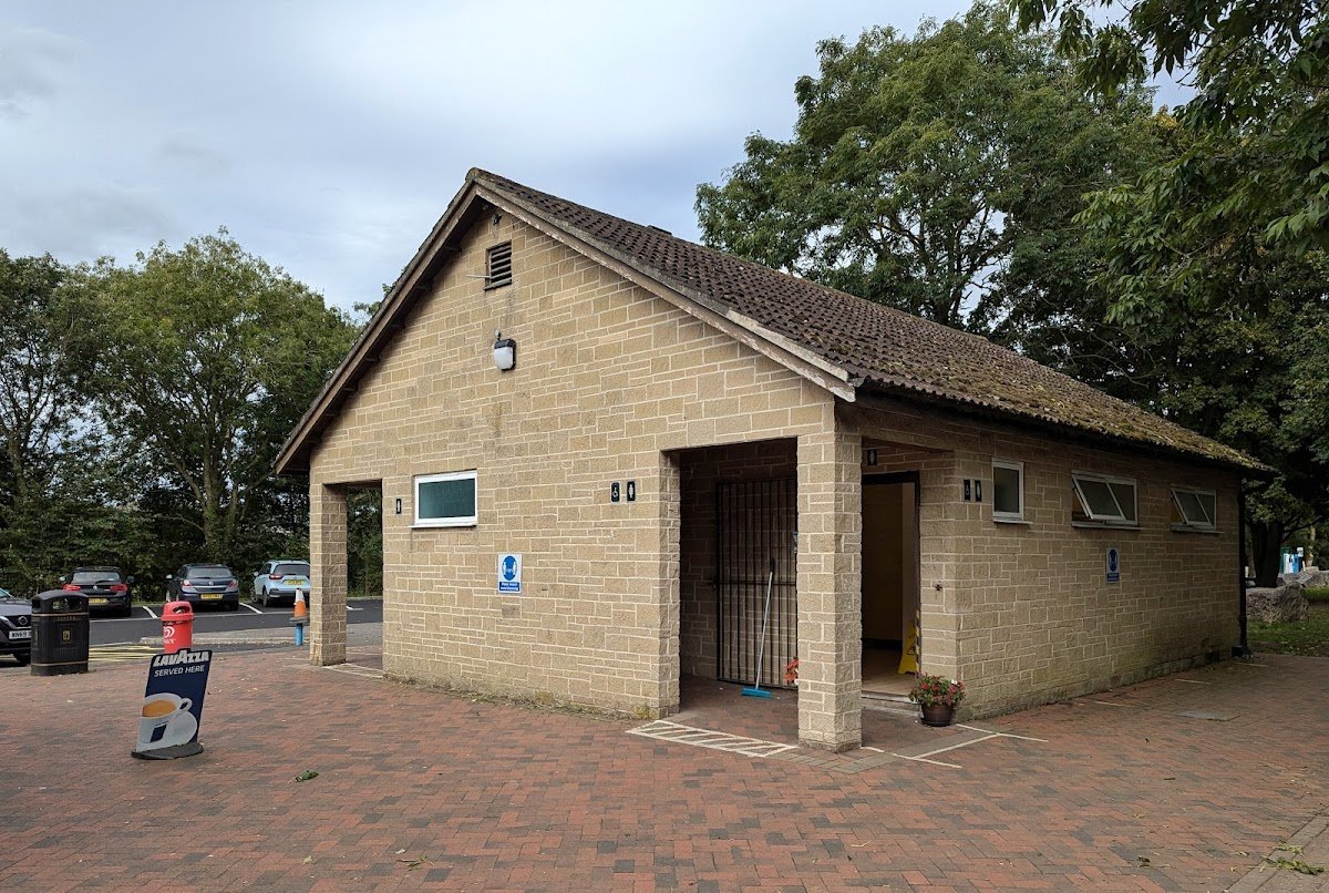 Cartgate Picnic Area Toilets - Photo 3