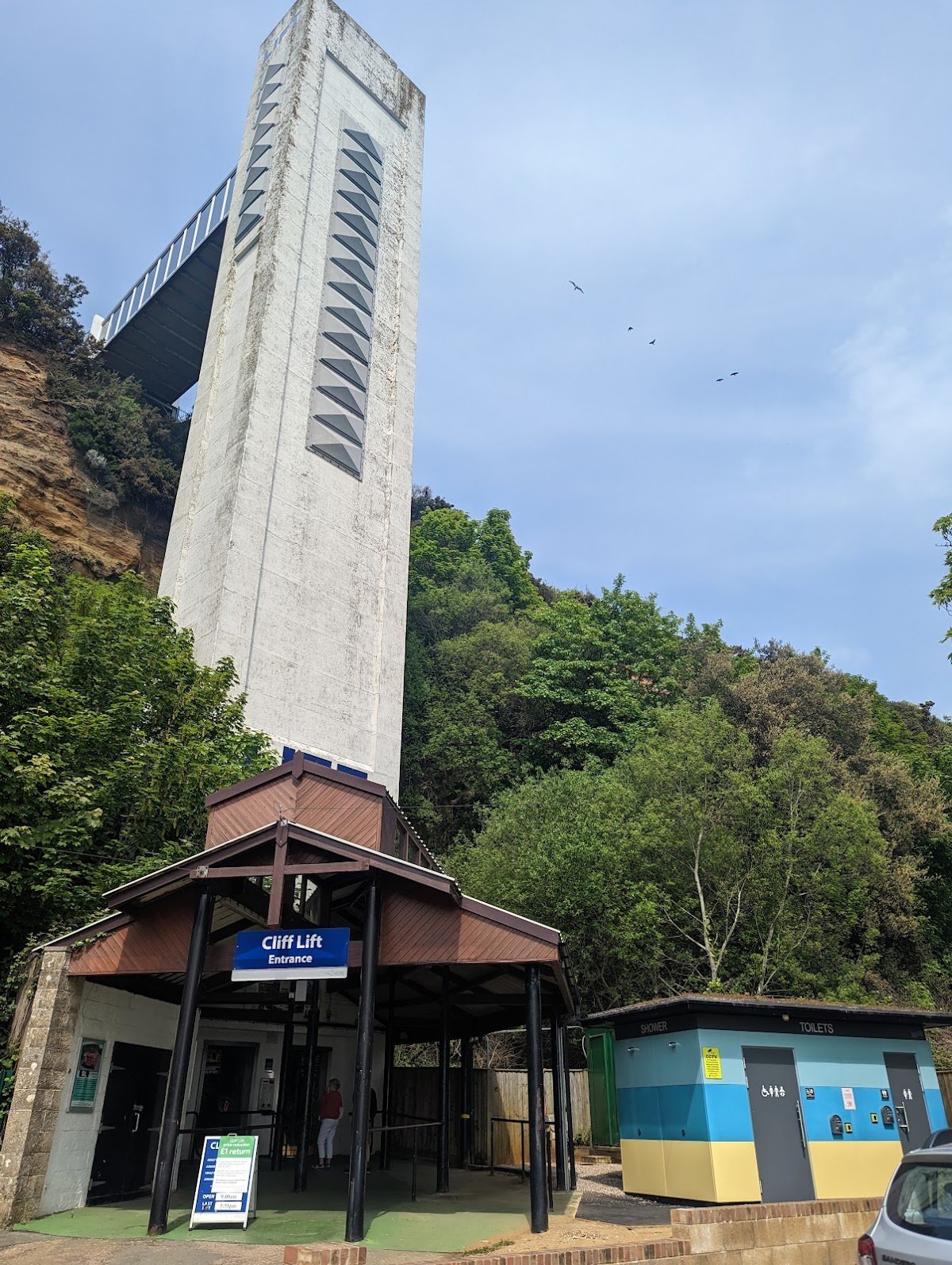 Cliff Lift Public Toilets (payment required) - Photo 2