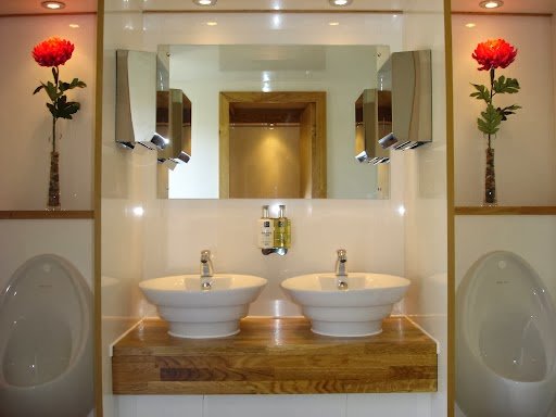 Colne Valley Luxury Mobile Toilets