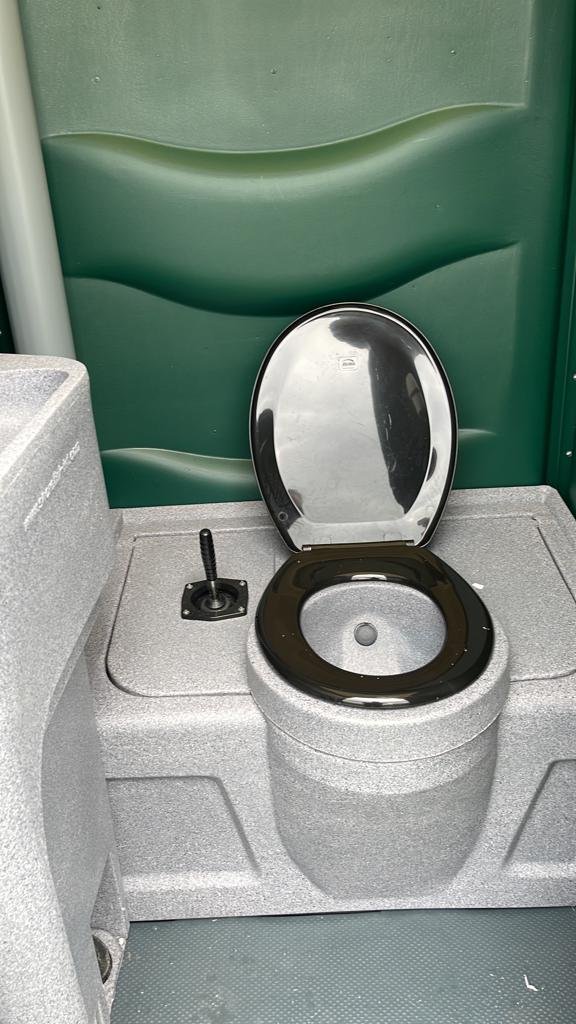 Comfort Toilet Hire - Photo 3