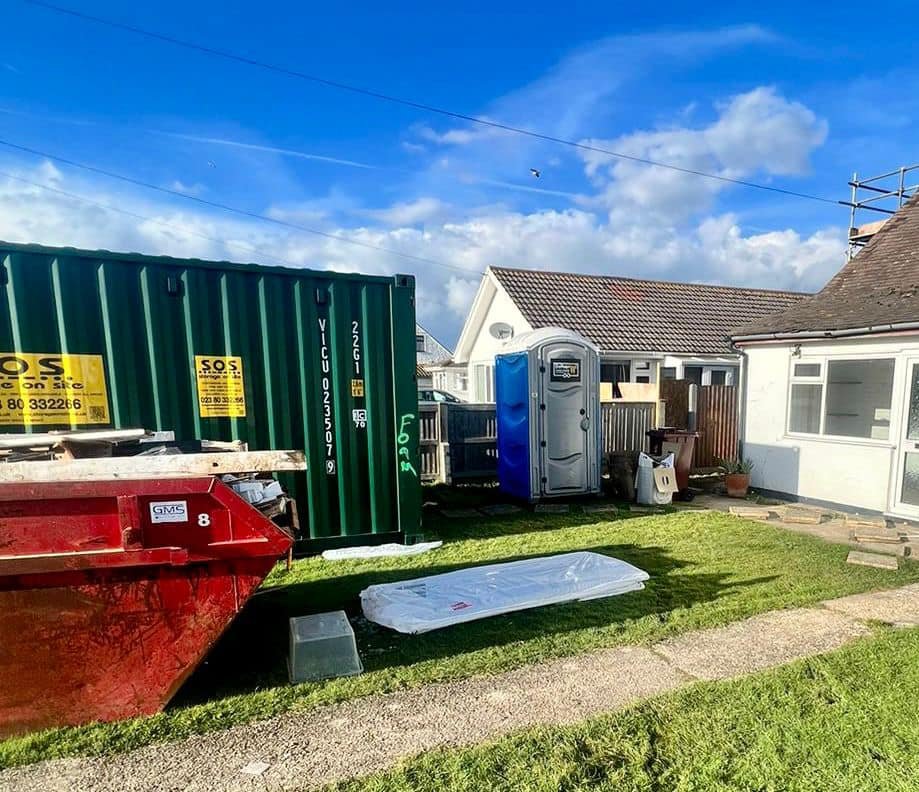 DeliverlooZ Ltd - Photo 2