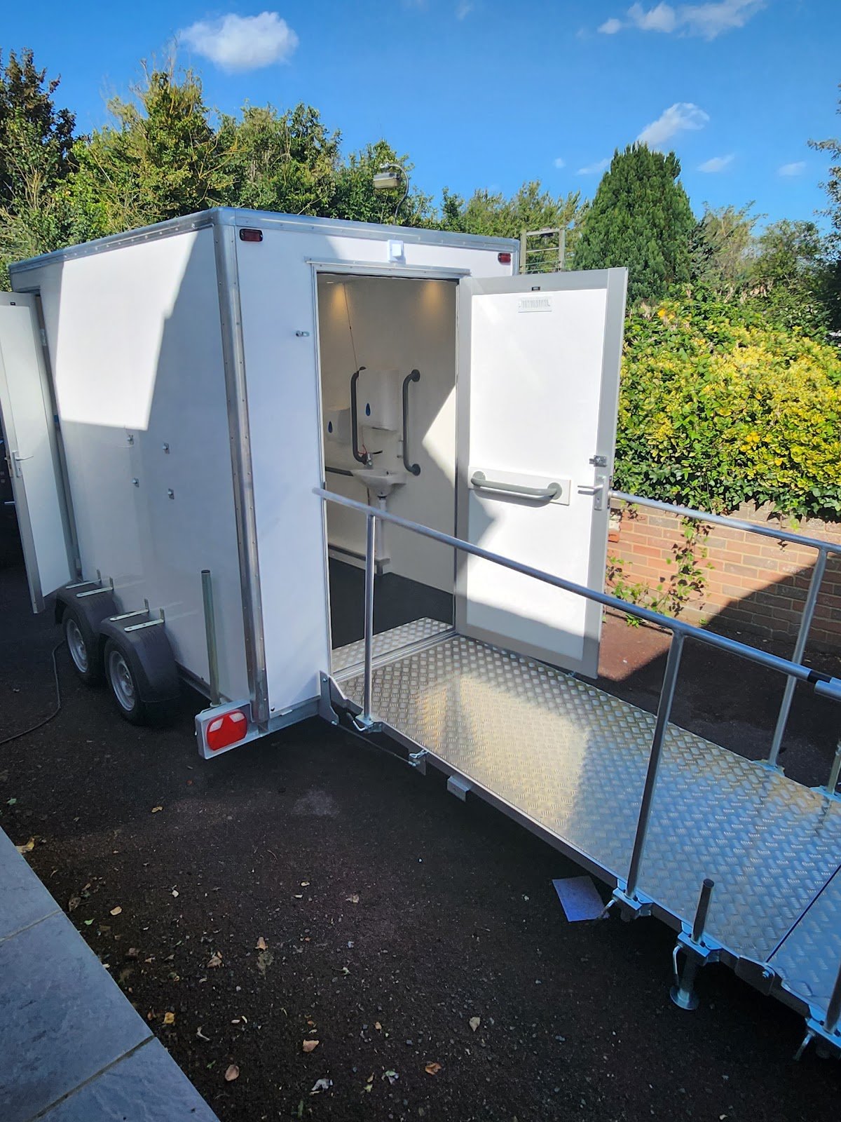 Elegance Toilet Hire and Sales - Photo 2