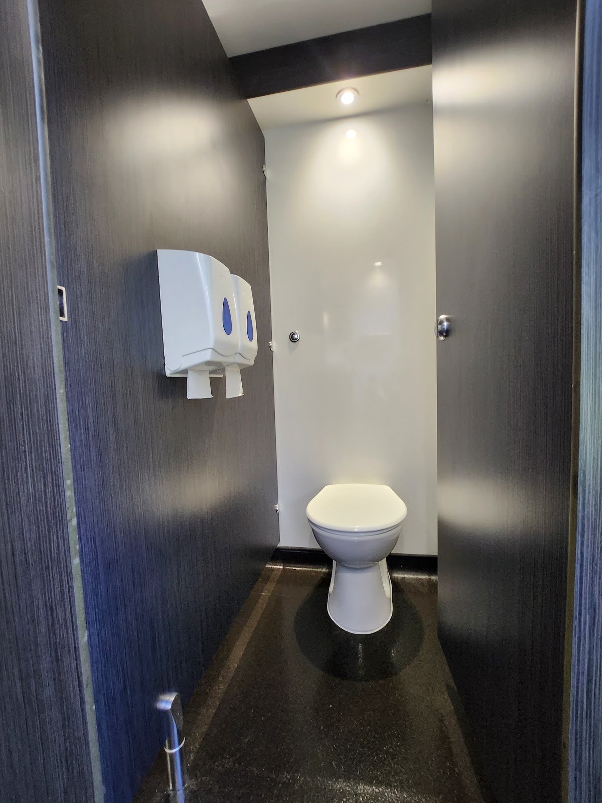 Elegance Toilet Hire and Sales - Photo 5