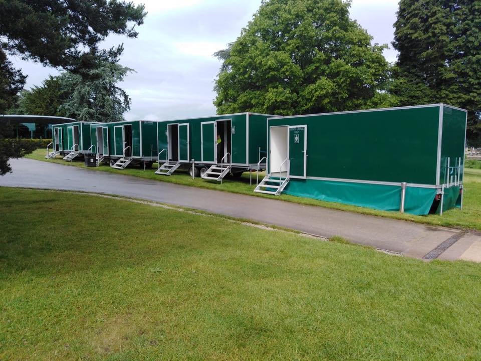 Excloosive Event Hire Ltd - Photo 3