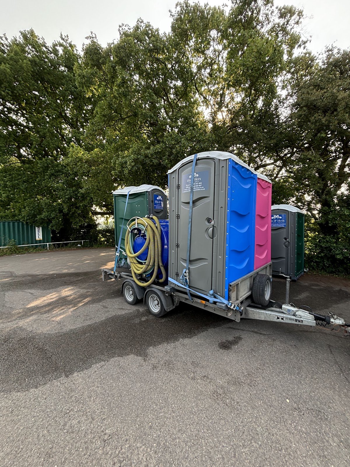 His & Hers Plastic Loo's - Photo 4