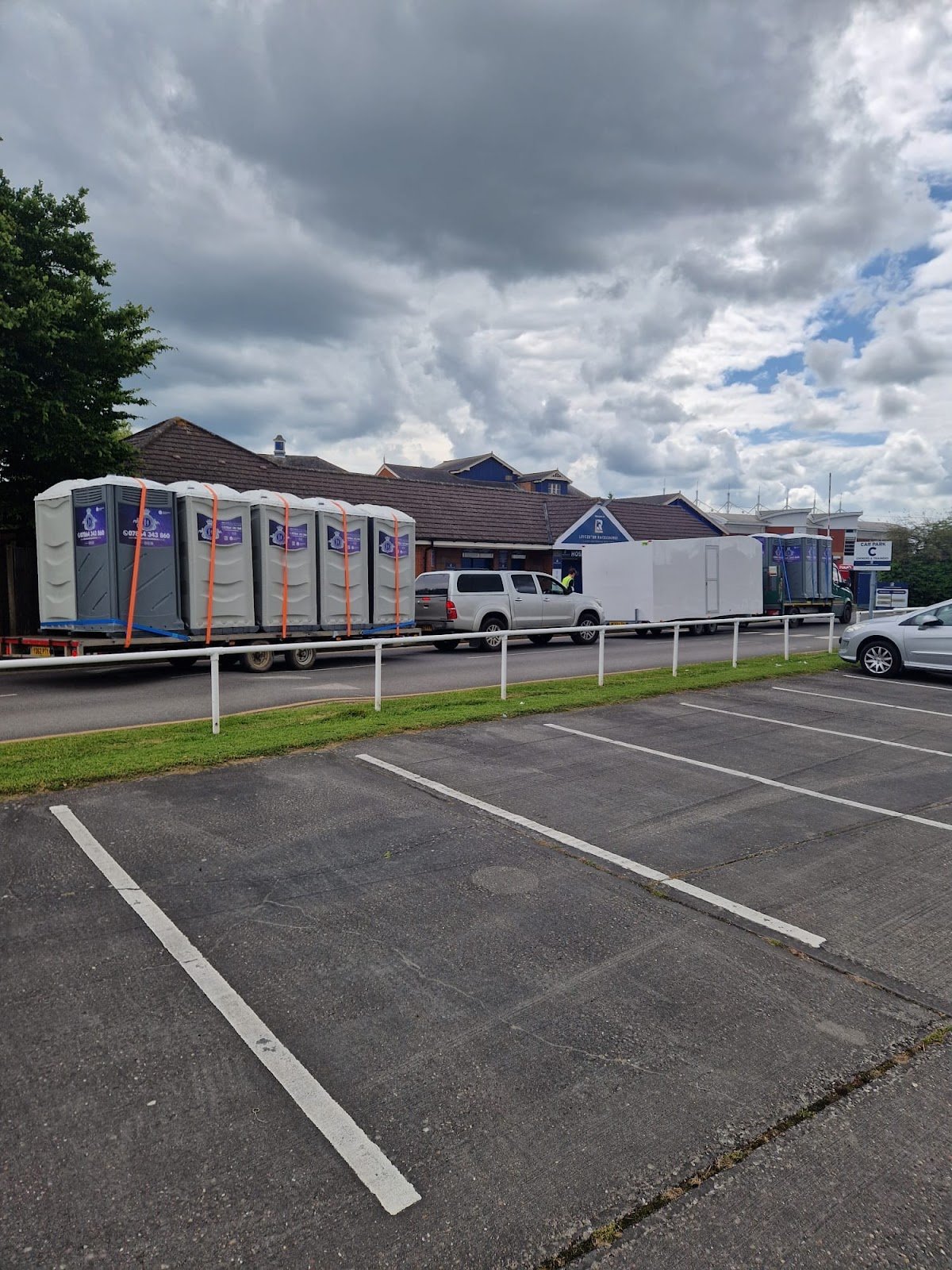 Leicestershire Toilet Hire Ltd. - Photo 3