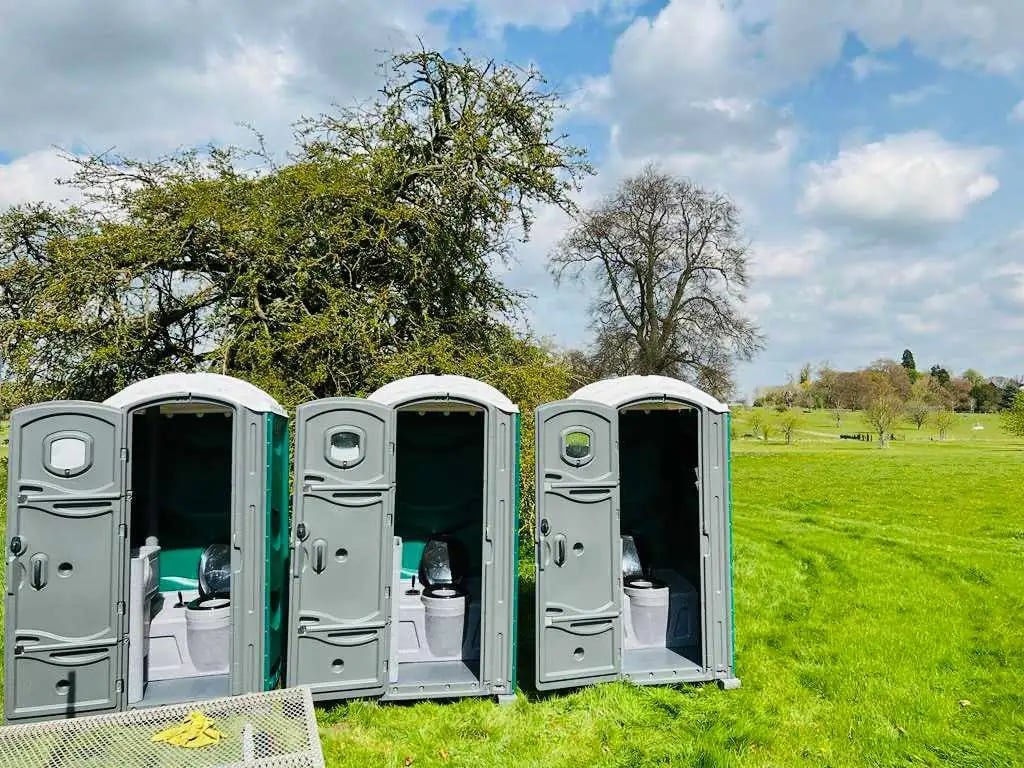 Lincs County Loos Ltd - Photo 2