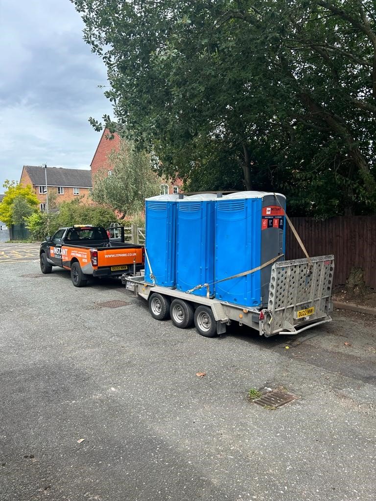 Loo's Direct - Photo 5