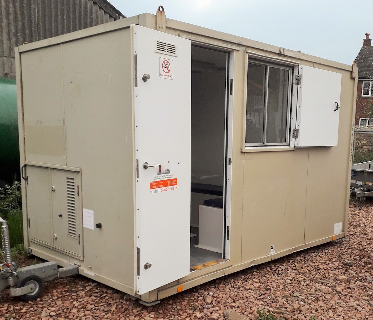 LSK Toilet Hire - Photo 2