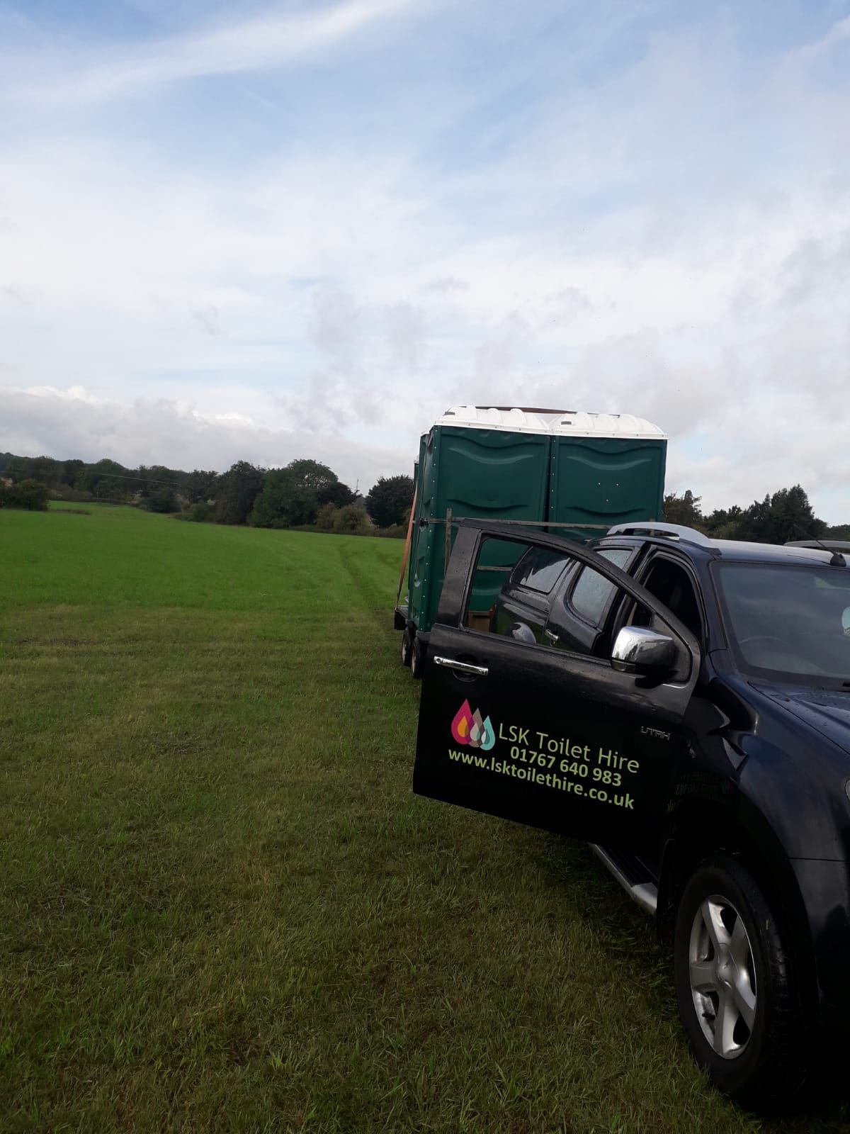 LSK Toilet Hire - Photo 3