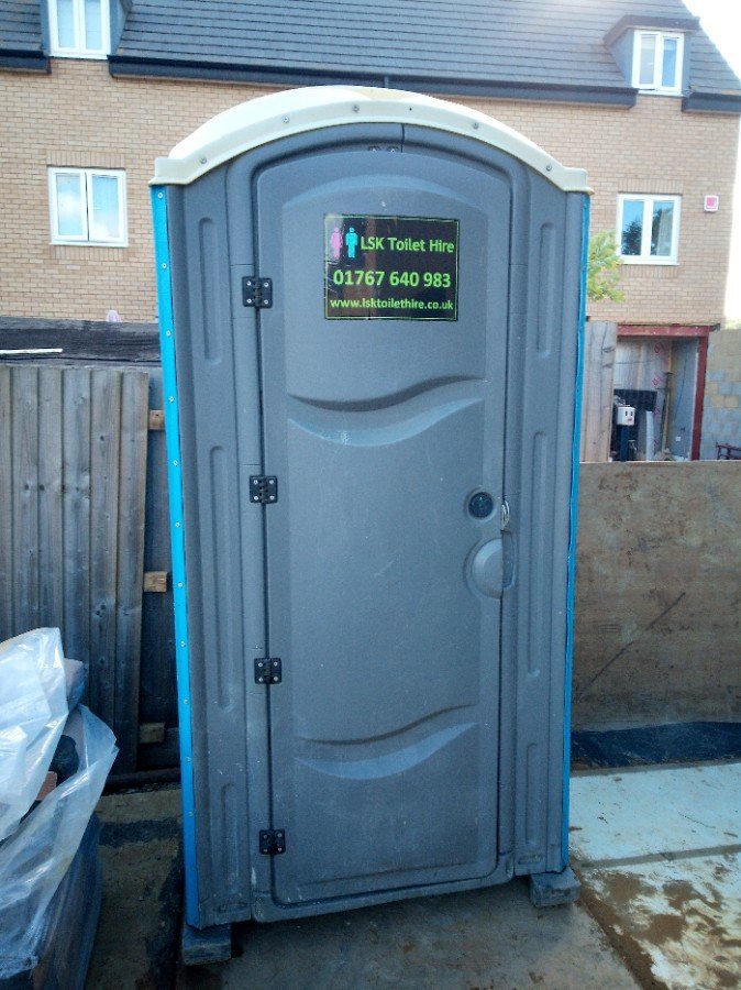 LSK Toilet Hire - Photo 4