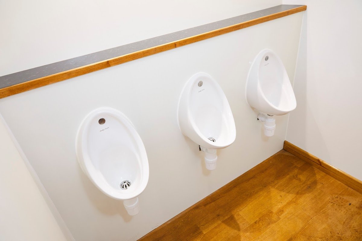 Luxury lavatories - Photo 4