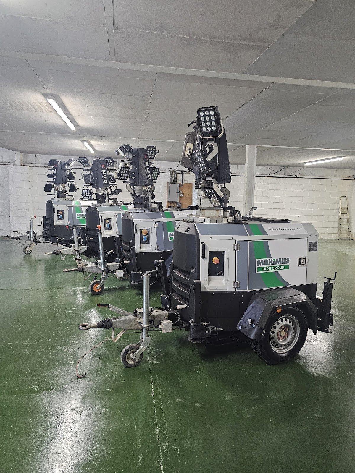 Maximus Hire group - Photo 4