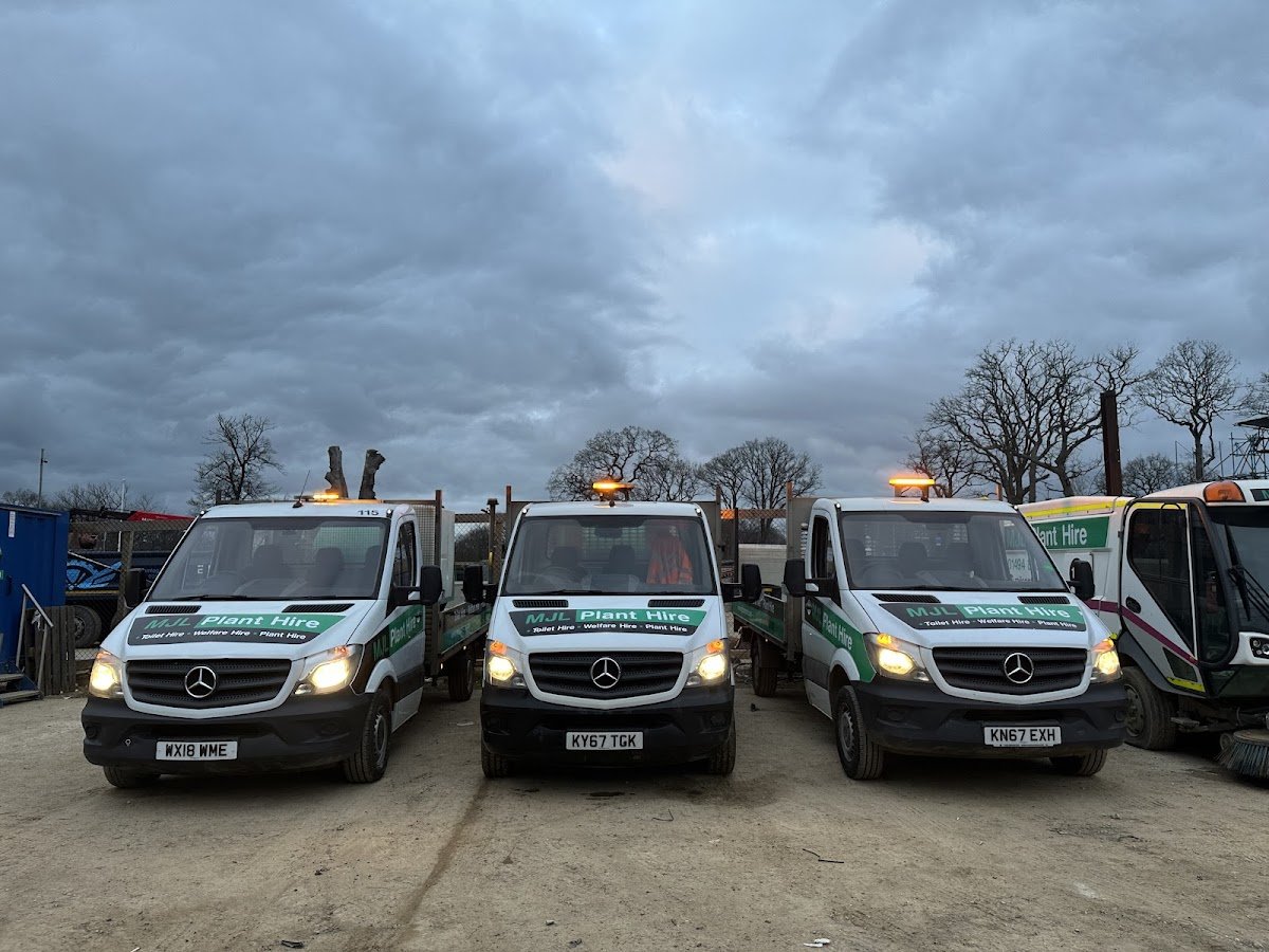 MJL TOILET HIRE & WELFARE HIRE - Photo 4