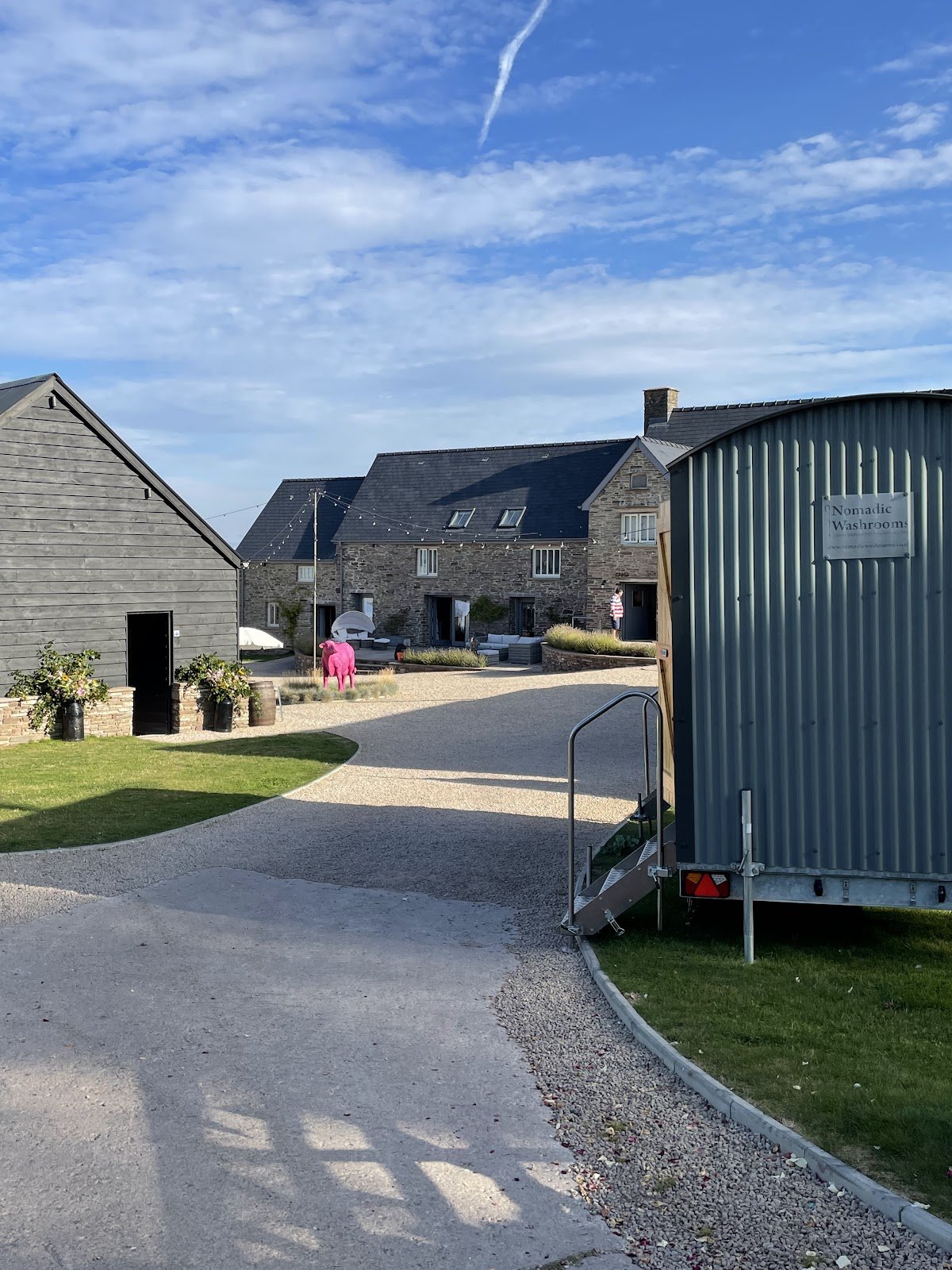 Nomadic Washrooms Ltd - Photo 5