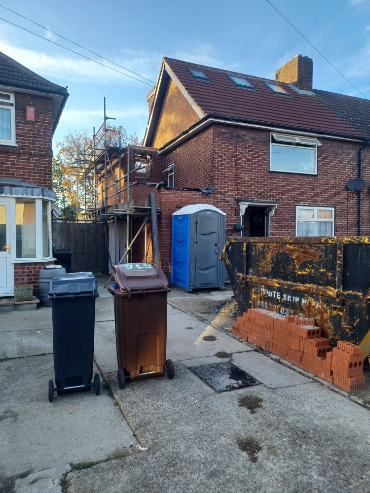 Portable Toilet Hire (London) Ltd - Photo 5