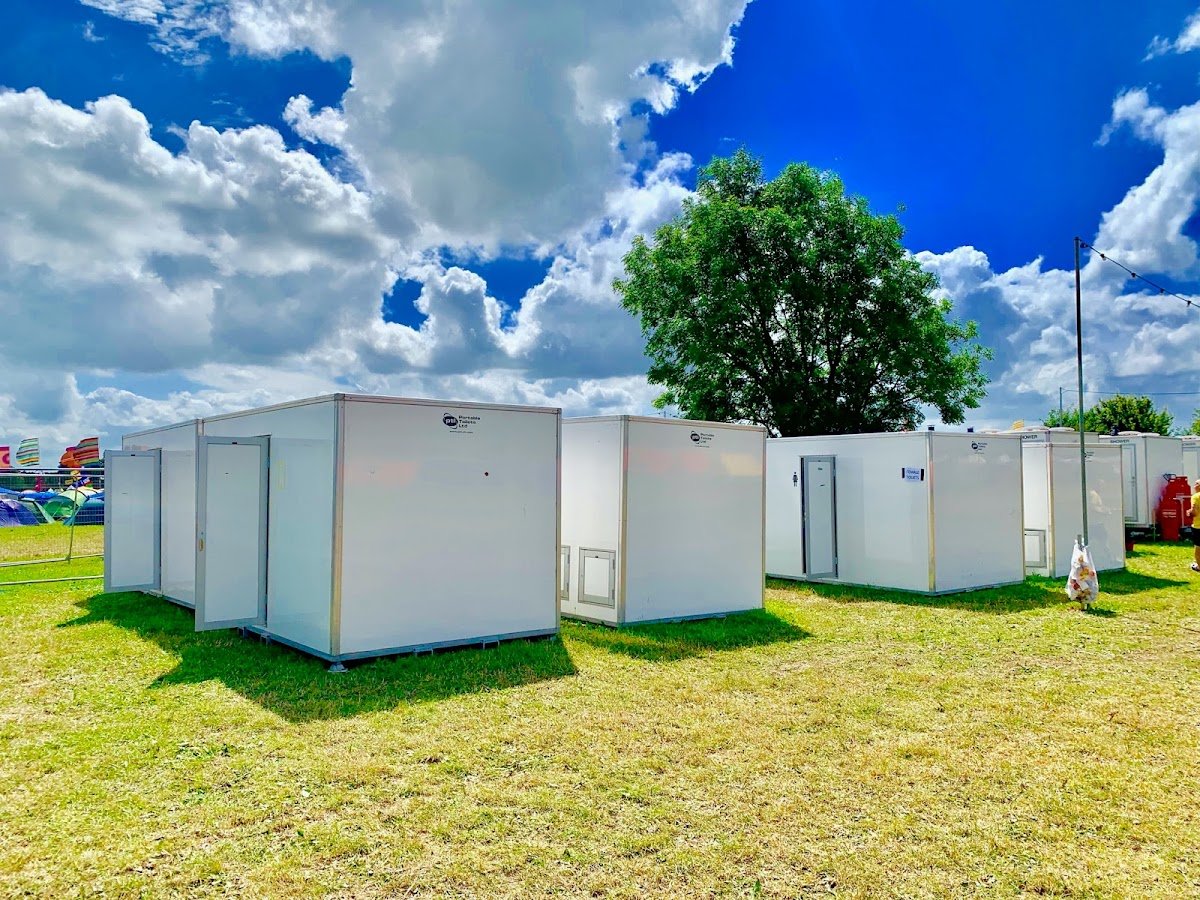 Portable Toilets - Photo 2
