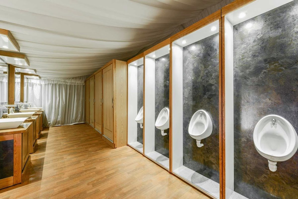 Portable Toilets - Photo 5