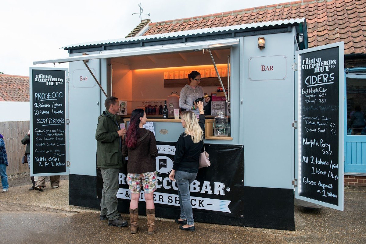 Signature Blue Shepherd huts - Photo 4