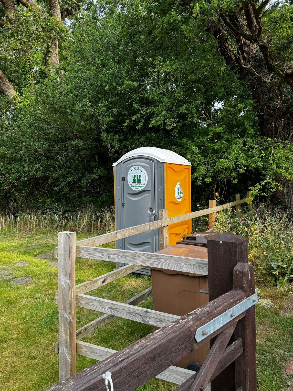 Site and Event Toilets - Photo 3