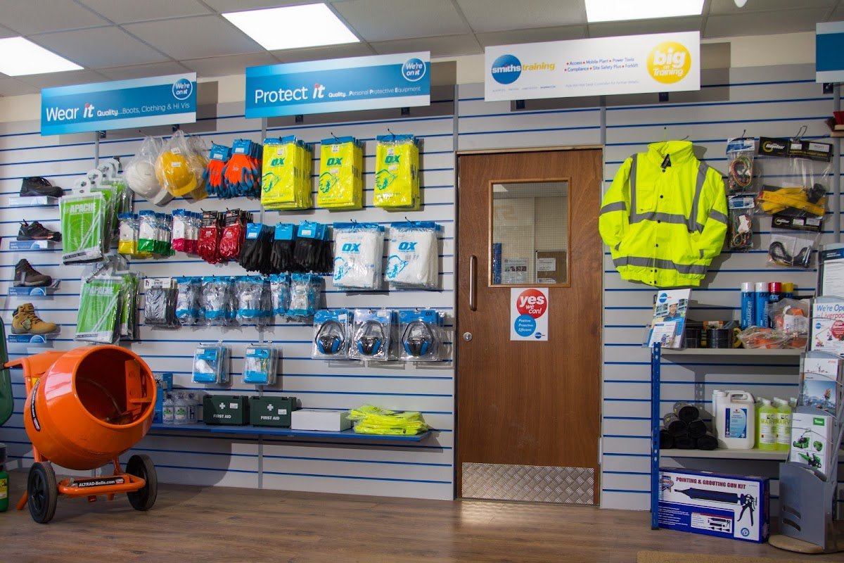 Smiths Equipment Hire - Liverpool Depot - Photo 3