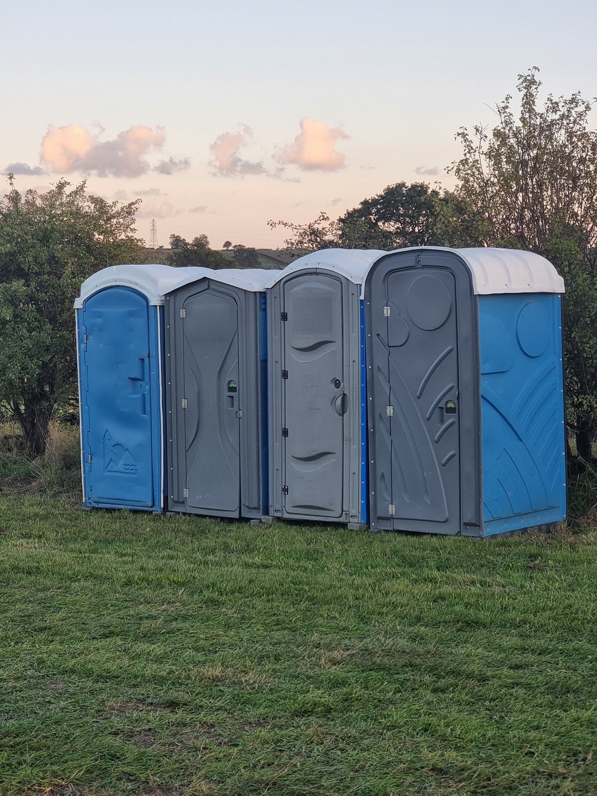 Steves Loo Hire Mansfield