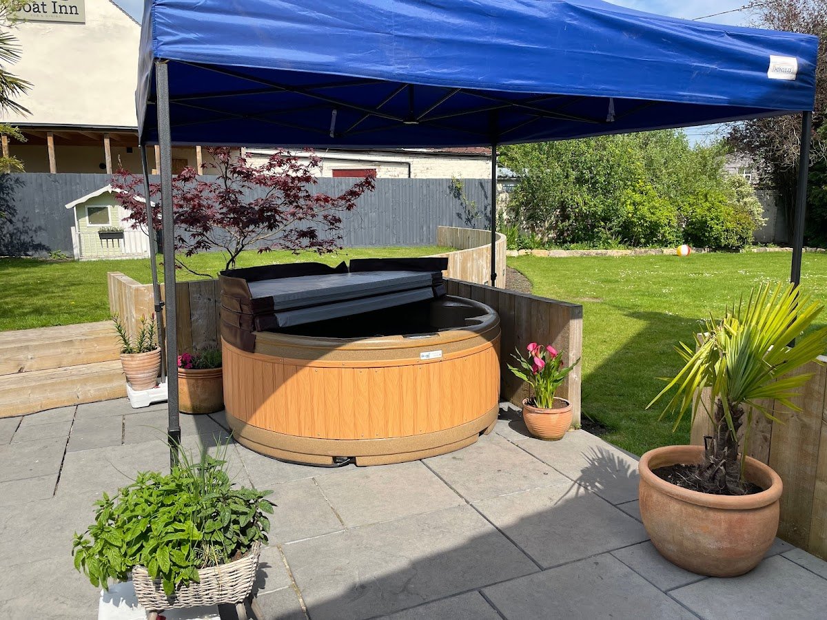 The Hot Tub Hire Company - Photo 2