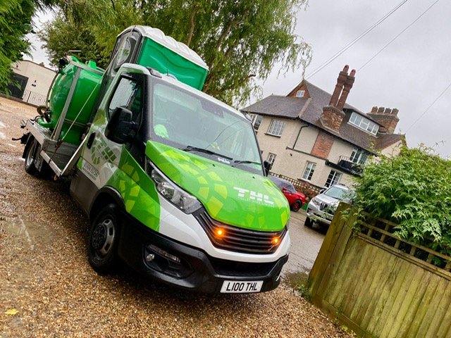 toilet hire limited - Photo 2