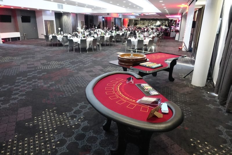 VIP fun casino & photo booth hire