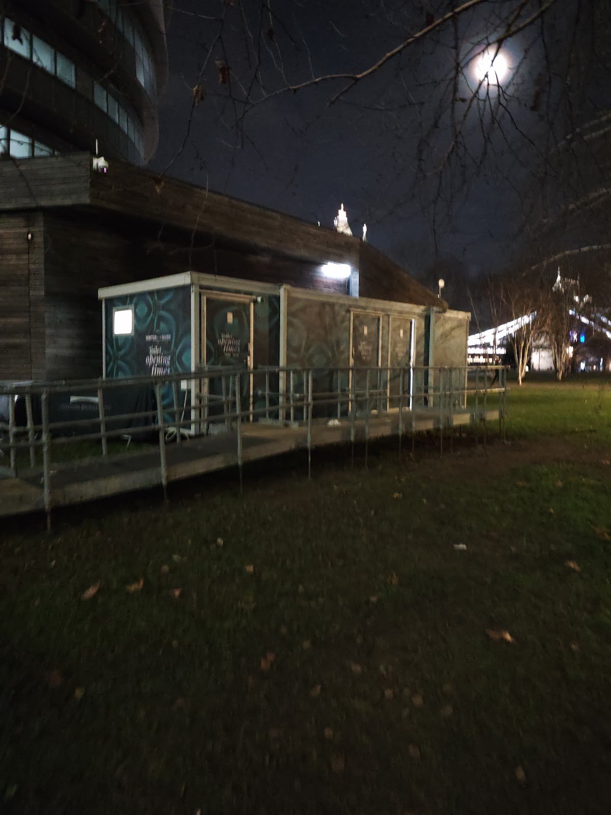 Weavers Lane Portaloo - Photo 5