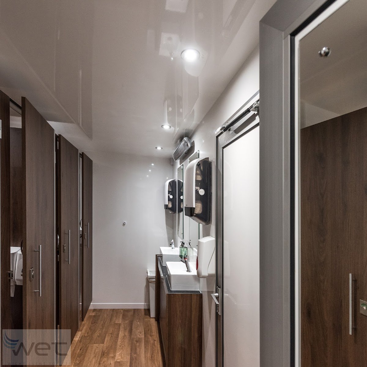 Wight Event Toilets - Photo 4